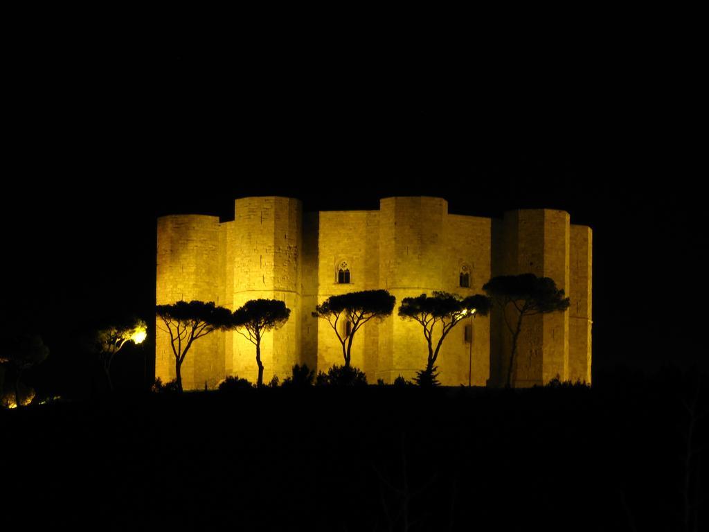 B&B Tramonto D'Oro Castel Del Monte  Exterior photo